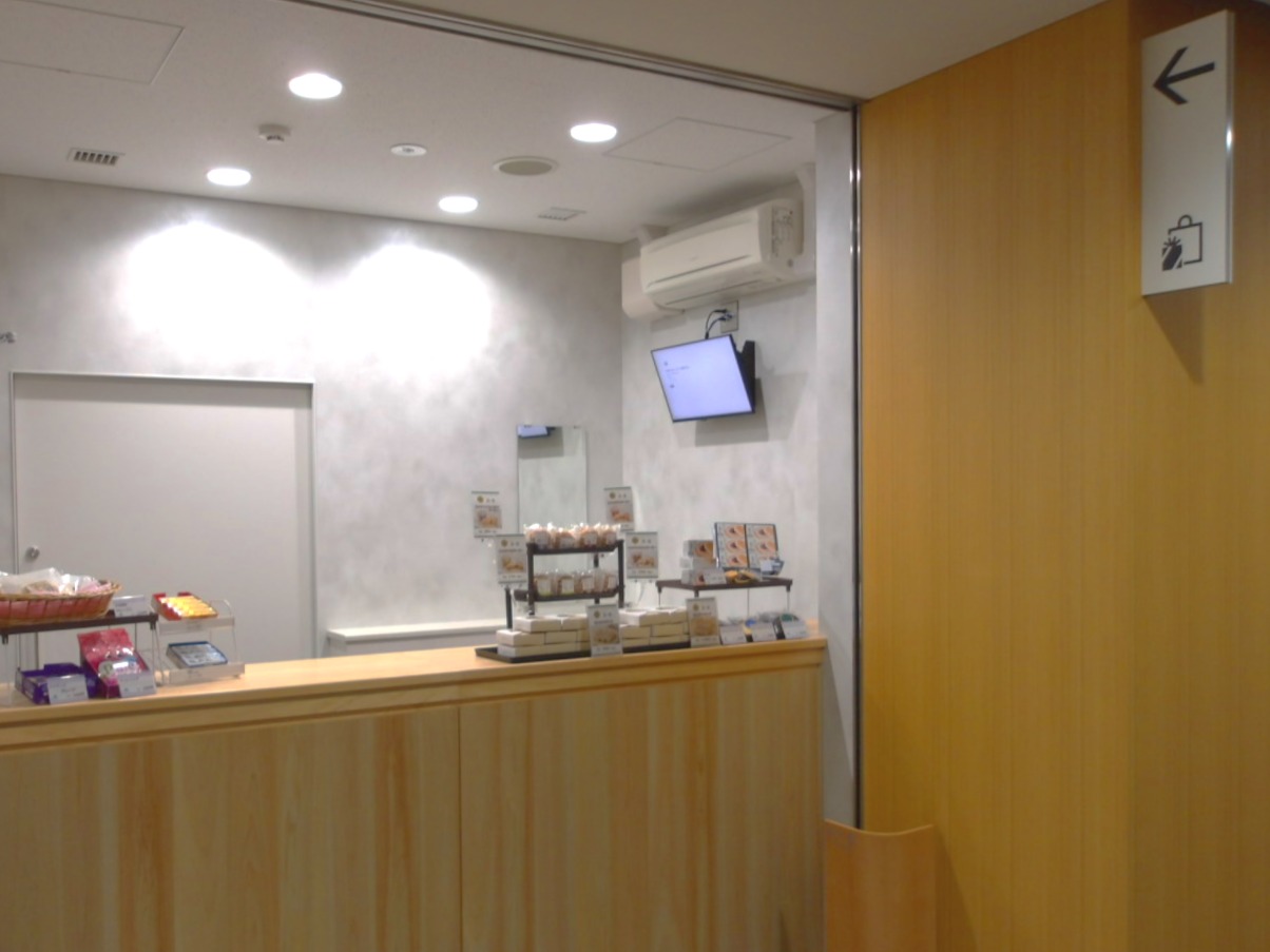 パークス瑞江店内