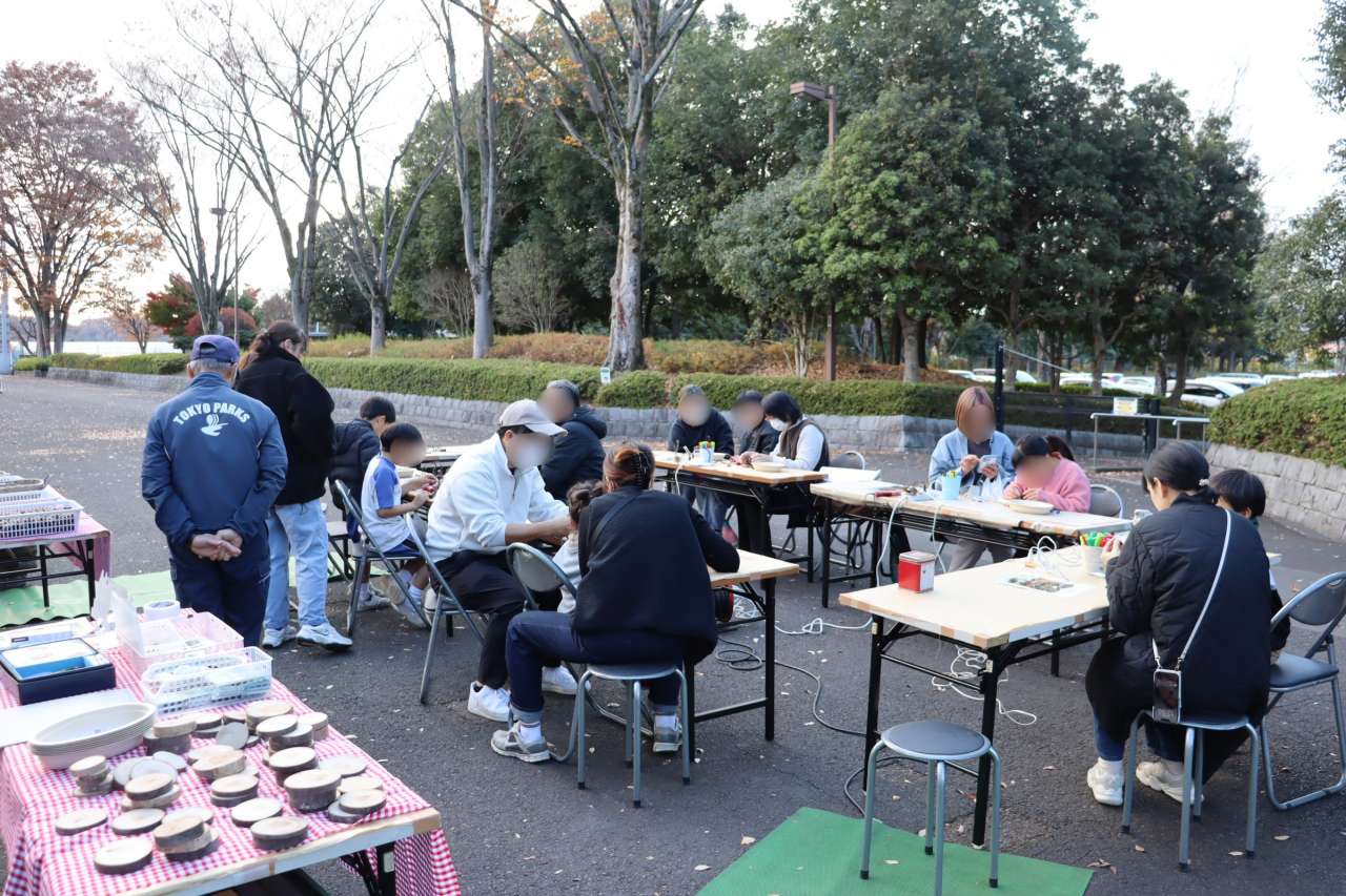 秋留台公園251129どんぐり工作楽しいな！ (55)