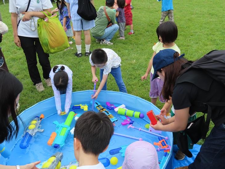 小金井公園260919うきうきはらっぱ水遊び_S (50)