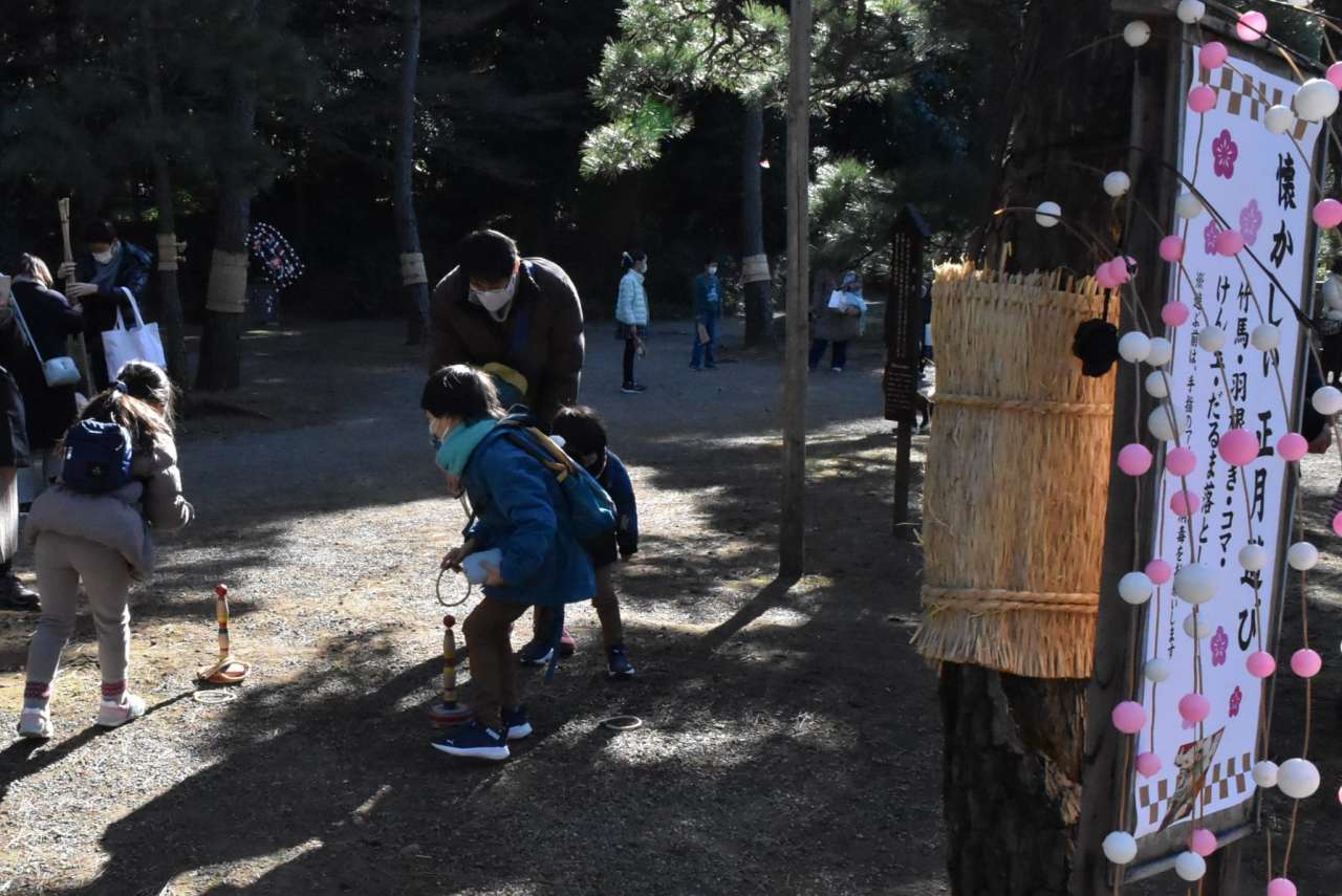 小石川後楽園220103昔遊び (6)