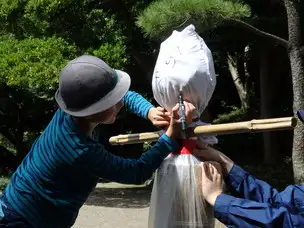 小石川後楽園160906案山子作り (124)_03