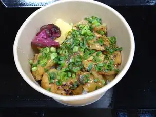 20211217_ねぎ塩焼鳥丼_03