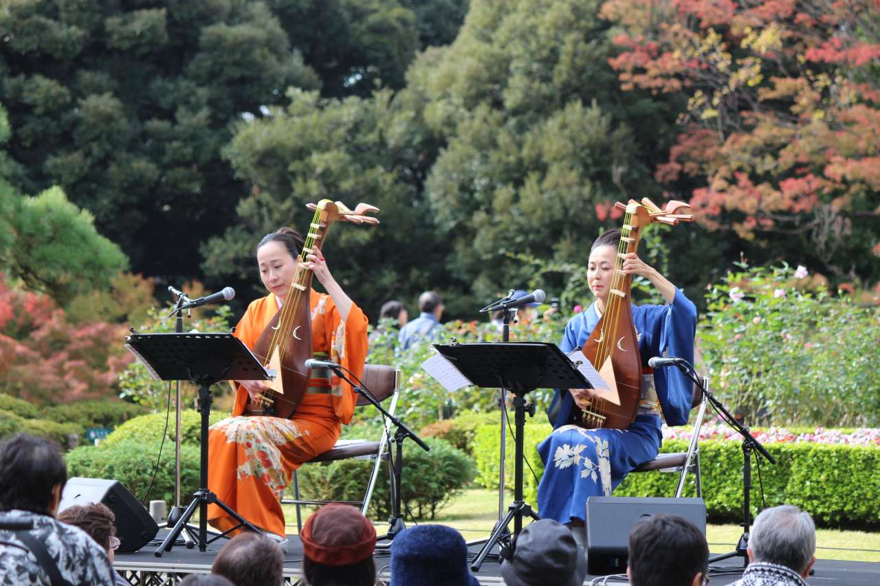 旧古河庭園181124秋を彩る演奏会