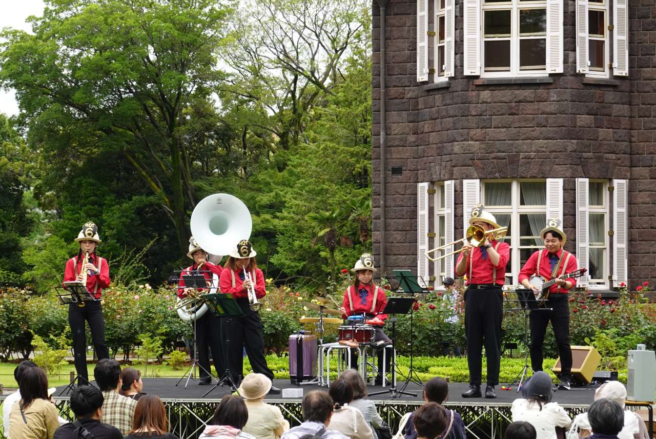 20260621 旧古河庭園春バラの音楽会マーチングバンド (18)