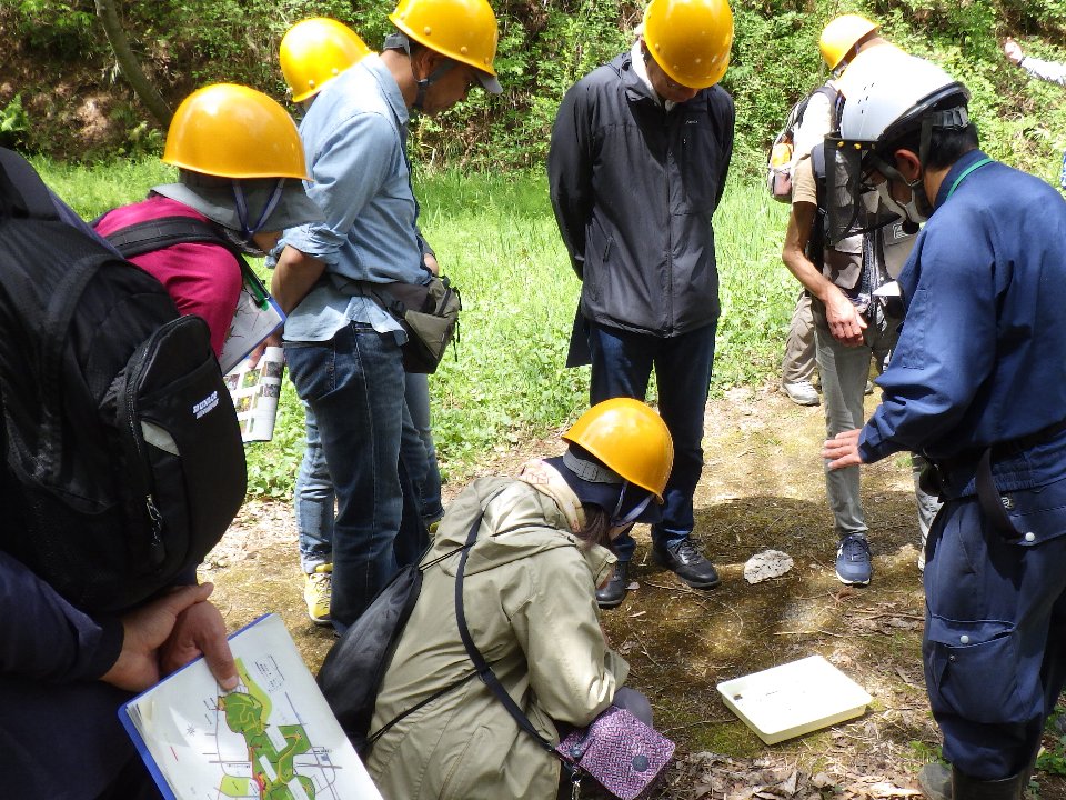 小山内裏公園240420春のサンクチュアリツアー大田切