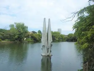 石神井公園220929聖衣と説明版(石神井池) (3)_02