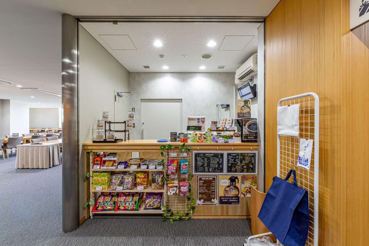 パークス瑞江店内