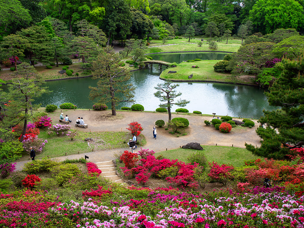 六義園